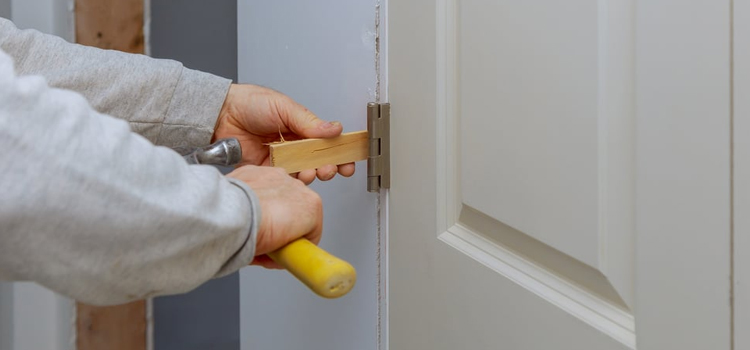 fiberglass entry door repair in Bracebridge