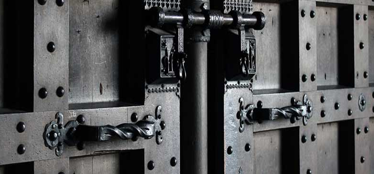 steel entry door repair in Bracebridge