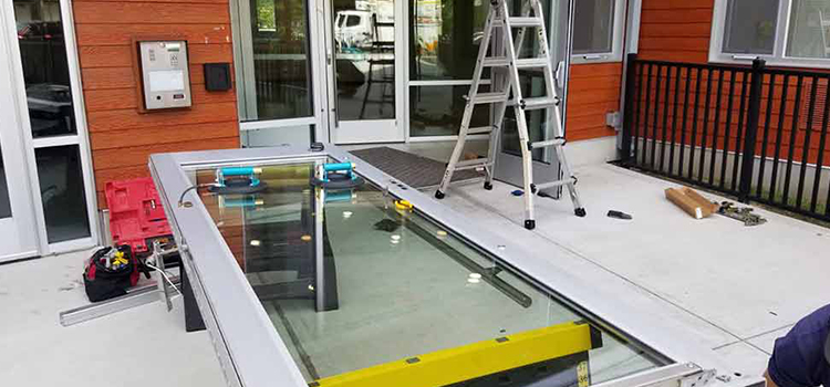 storefront door glass replacement Bracebridge